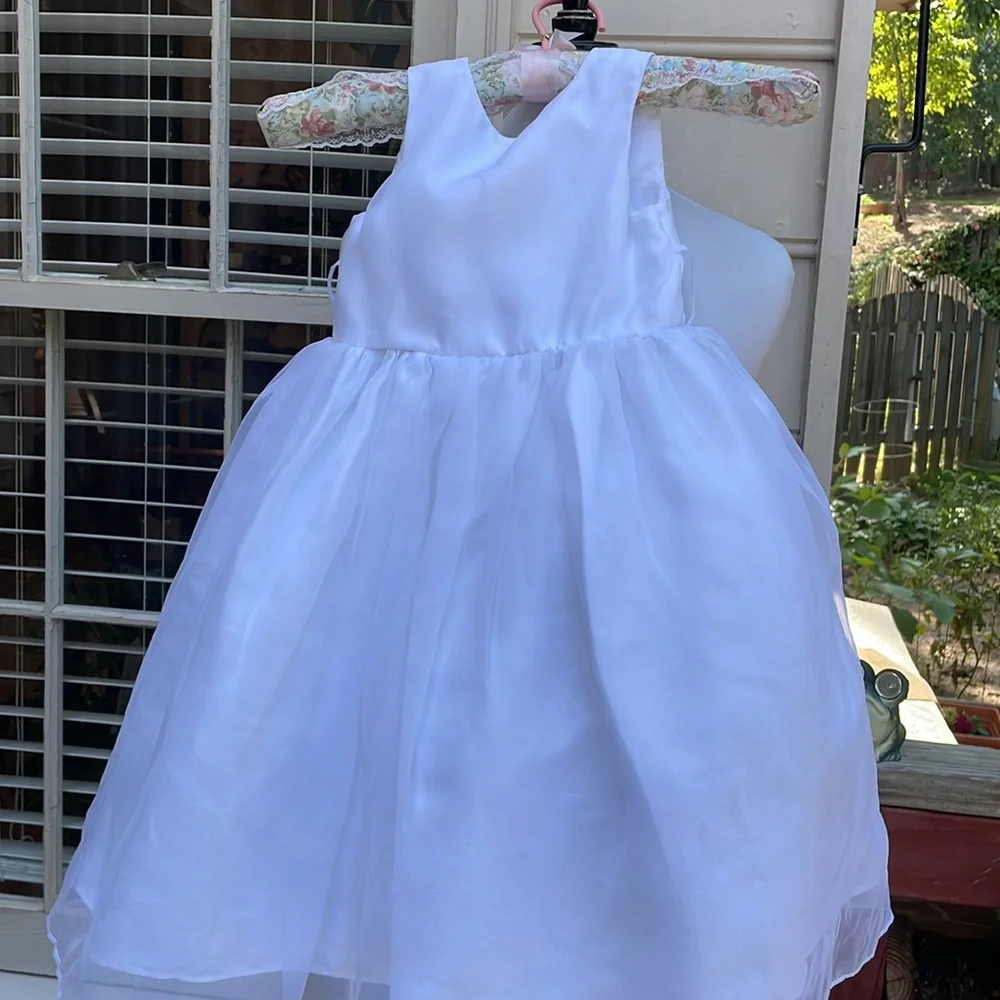 David's Bridal White Flower Girl Dress Size 2T - Picture 12 of 15